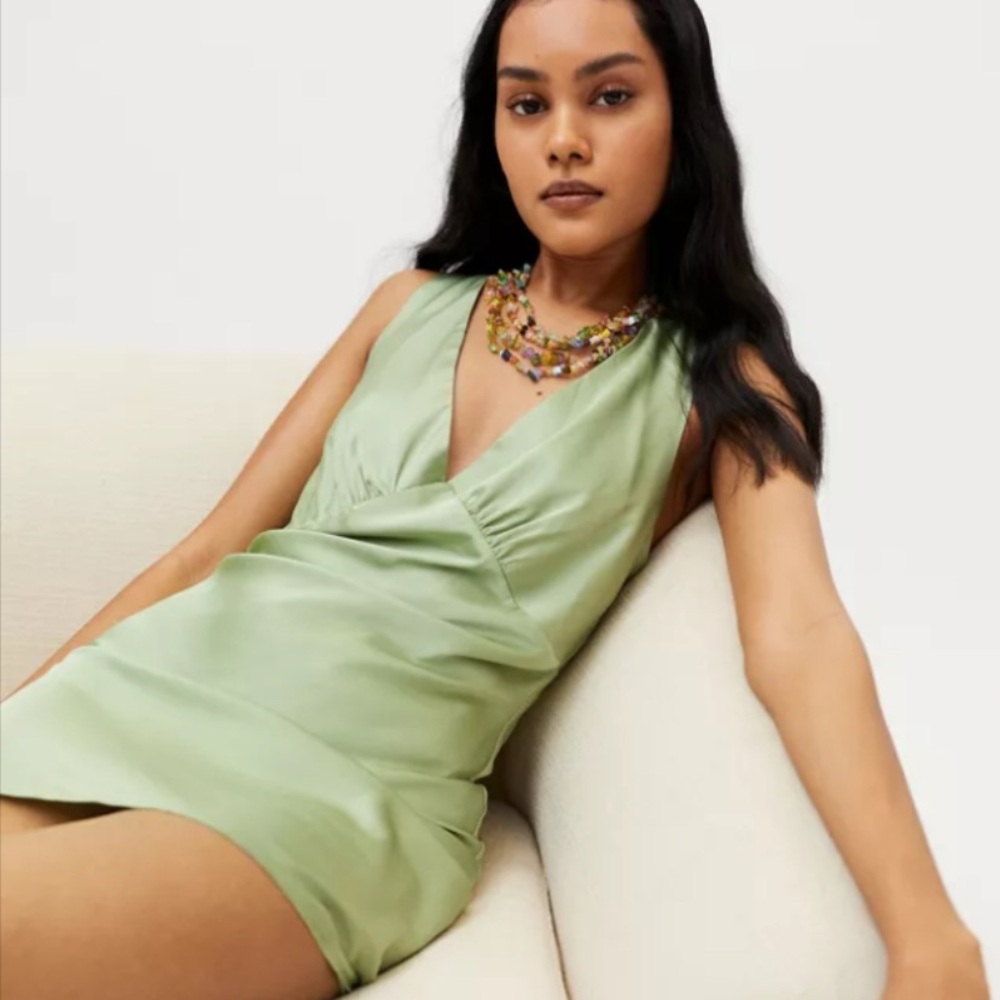 Elegant Mint Green Sleepwear Dress - Picture 2 of 5